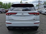 Used 2023 Mitsubishi Outlander SE image 5