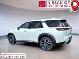 New 2025 Nissan Pathfinder Platinum image 5