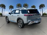 New 2025 Nissan Pathfinder Platinum w/ Cargo Package image 4