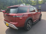 New 2025 Nissan Pathfinder Platinum w/ Black Appearance Package image 5