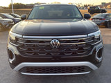 New 2025 Volkswagen Atlas Peak Edition SE image 2