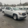 Used 2019 Chevrolet Suburban LT image 4