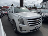 Used 2017 Cadillac Escalade ESV Luxury image 4