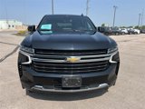 Used 2023 Chevrolet Suburban LT image 3