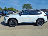 New 2026 Nissan Rogue Platinum image 4