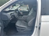 New 2025 Ford Expedition Active image 5
