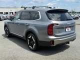 New 2025 Kia Telluride S image 3