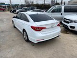 Used 2017 Hyundai Sonata SE image 4