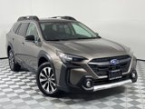 Used 2023 Subaru Outback Limited image 2