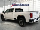Used 2025 GMC Sierra 2500 Denali Ultimate image 3