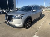 New 2025 Nissan Pathfinder SL image 3