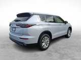 New 2025 Mitsubishi Outlander ES image 4