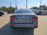 Used 2022 Nissan Altima 2.5 SR w/ Midnight Edition Package image 3