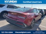 Used 2025 Hyundai Elantra Sport image 2