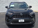 Used 2020 Toyota RAV4 LE image 4