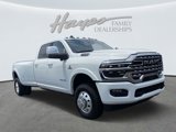 New 2025 RAM 3500 Longhorn image 3