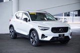 New 2025 Volvo XC40 B5 Plus w/ Climate Package image 2