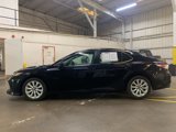 Used 2020 Toyota Camry LE image 3