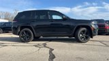 New 2025 Jeep Grand Cherokee Limited w/ Luxury Tech Group II image 2