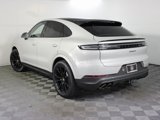 Used 2025 Porsche Cayenne Coupe image 3