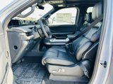 New 2025 Lincoln Navigator Reserve w/ Jet Appearance Package image 3