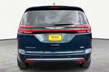 New 2025 Chrysler Pacifica Select image 4