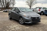 Used 2023 Nissan Versa SV image 2