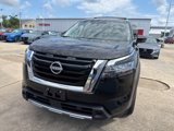 New 2025 Nissan Pathfinder SL image 3