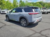 New 2025 Nissan Pathfinder Platinum image 3