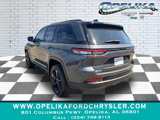 New 2025 Jeep Grand Cherokee Altitude image 5