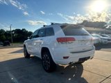 Used 2017 Jeep Grand Cherokee Overland image 4