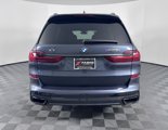 Used 2022 BMW X7 M50i image 4