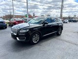 Used 2019 Lincoln Nautilus Select image 2