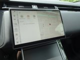 Certified 2025 Land Rover Range Rover Velar Dynamic SE image 4