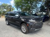 Used 2023 Chevrolet Suburban Premier image 3
