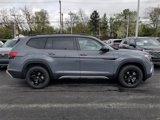 New 2025 Volkswagen Atlas Peak Edition SE image 2