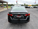 Used 2024 Nissan Altima 2.5 SR w/ SR Premium Package image 5