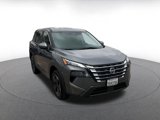 Used 2024 Nissan Rogue SV image 3