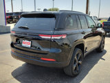 Used 2024 Jeep Grand Cherokee Altitude image 4