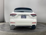 Certified 2021 Maserati Levante image 4