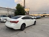 Used 2018 Toyota Avalon XLE image 4