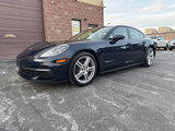 Used 2018 Porsche Panamera 4 image 3