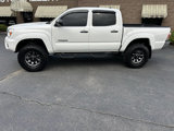 Used 2014 Toyota Tacoma 4x4 Double Cab image 2