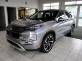 Used 2024 Mitsubishi Outlander AWD image 3