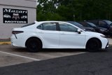 Used 2022 Toyota Camry SE image 4