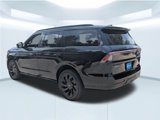 New 2025 Lincoln Navigator Reserve w/ Jet Appearance Package image 4