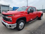 New 2025 Chevrolet Silverado 3500 LT image 2