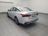 Used 2023 Nissan Altima 2.5 SV image 5