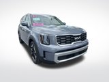 Used 2024 Kia Telluride S image 3