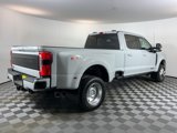 Used 2025 Ford F450 Platinum image 4